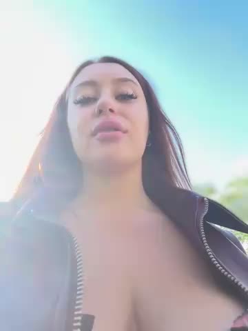 AndreaMood Live Sex December 17, 2025