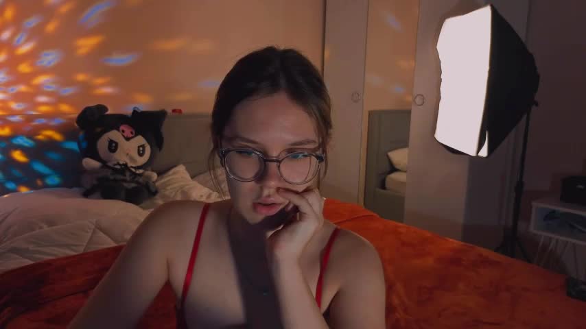 Mia_Luw Live Sex December 15, 2025