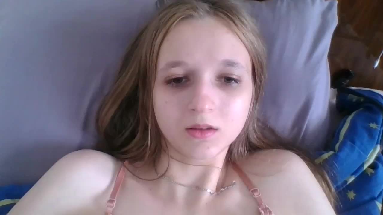 Kitty20Meow Live Sex December 17, 2025