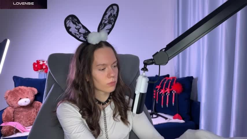 SharkyBaby Live Sex December 13, 2025