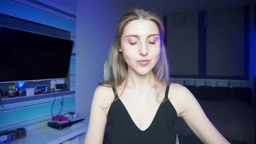 CassiaBlade1 Live Sex December 17, 2025