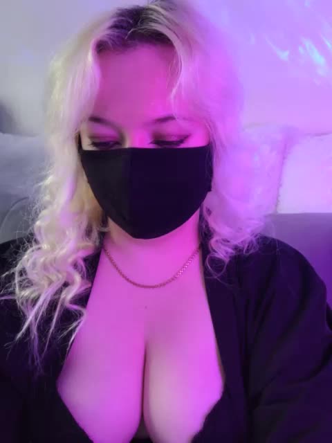 Alicekitty Live Sex December 14, 2025