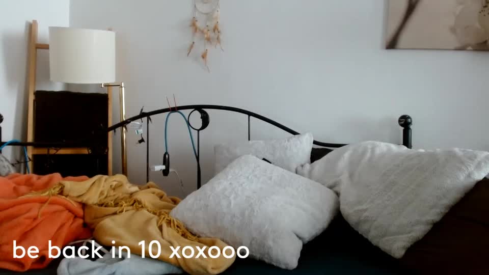 bombshellbaeby Live Sex December 13, 2025