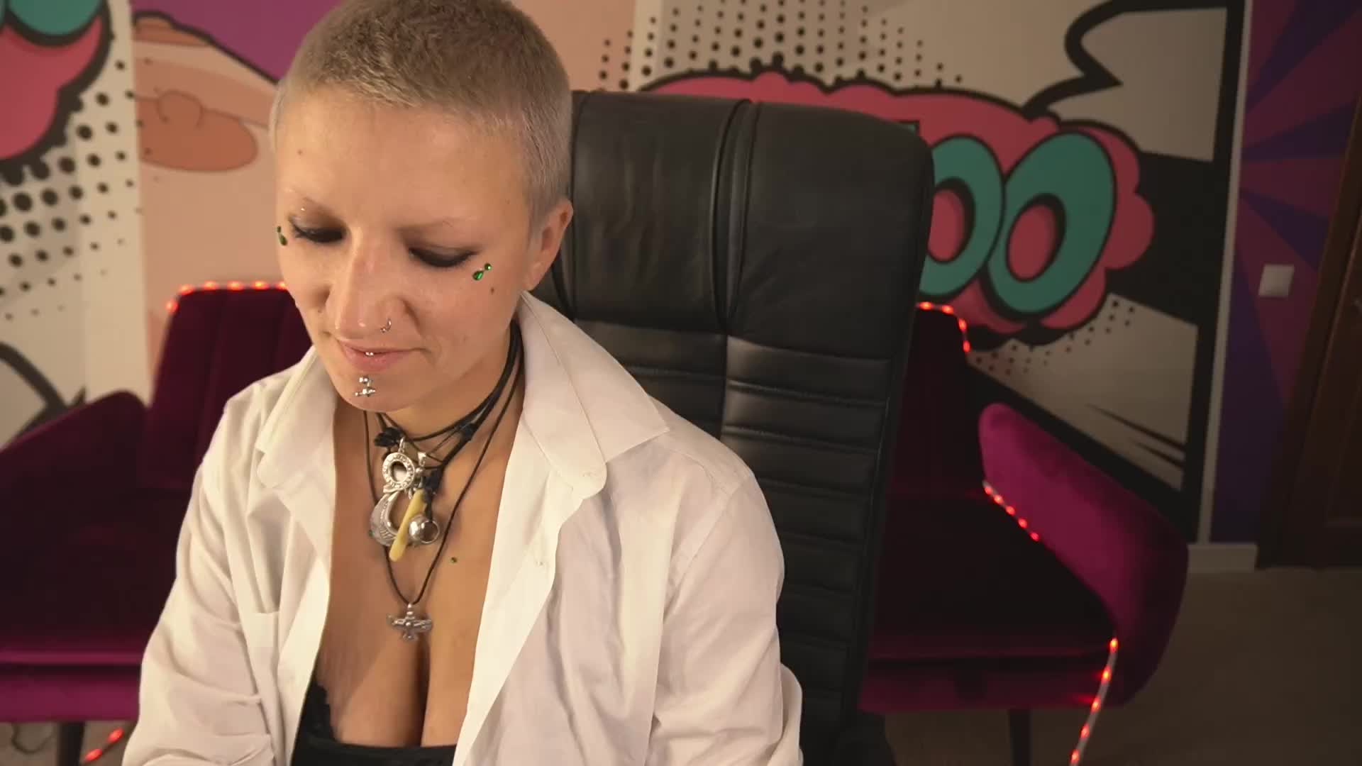 MiraMoonn Live Sex December 13, 2025