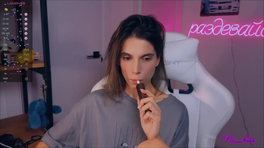 _ni_kiss Live Sex December 13, 2025
