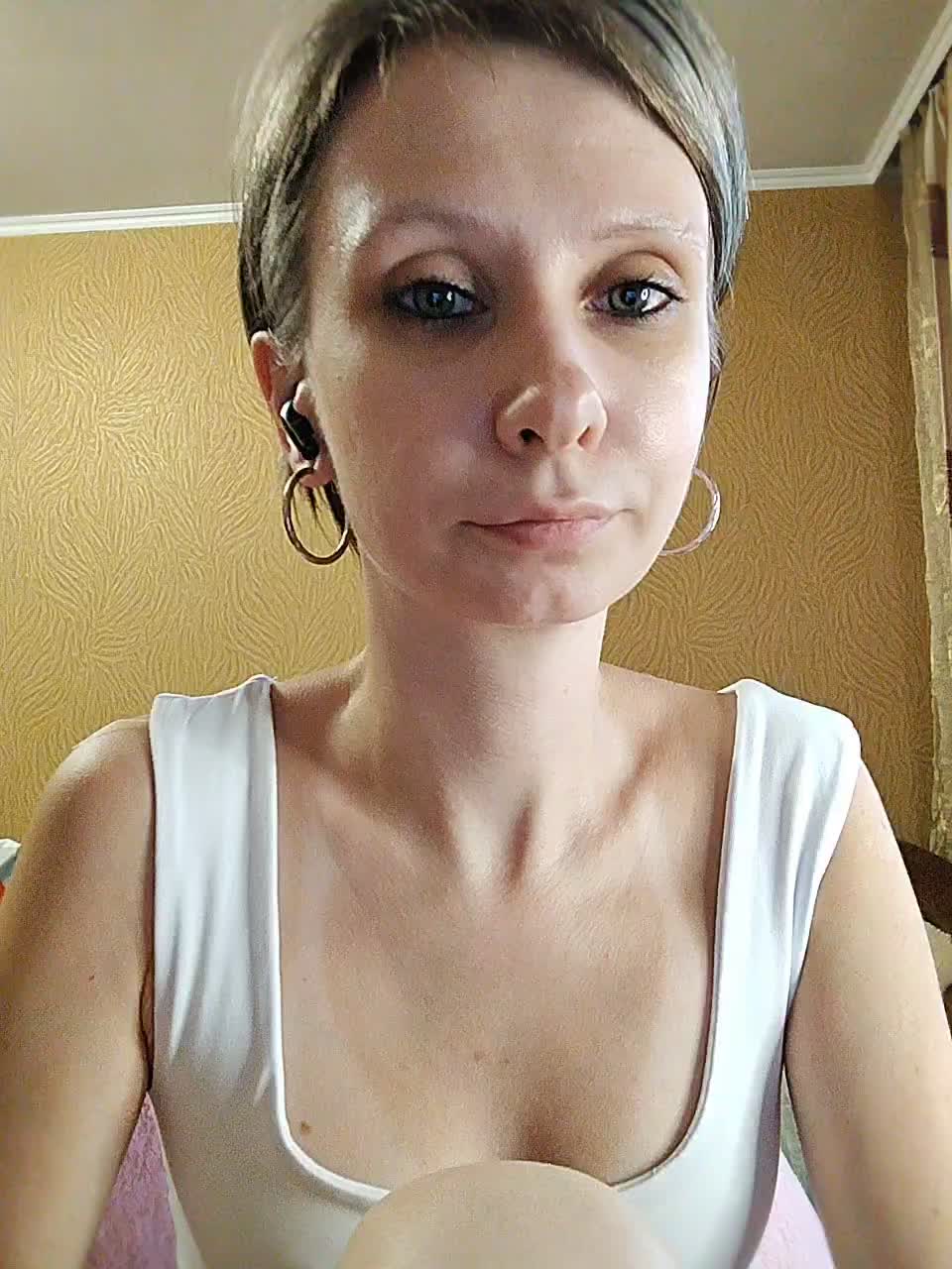 -Christina- Live Sex December 13, 2025