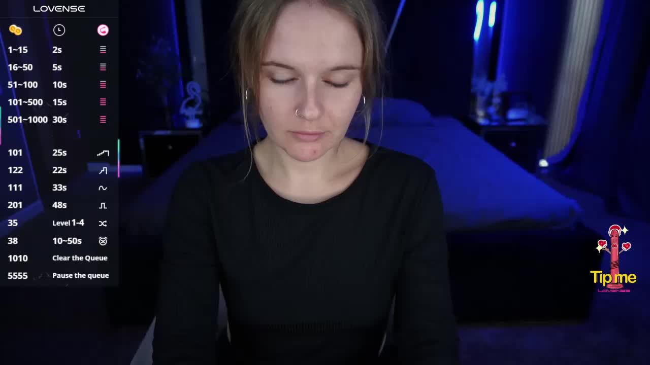 MaribelRiver Live Sex December 17, 2025