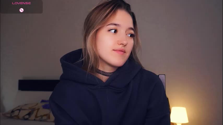 hip_hop_baby Live Sex December 14, 2025