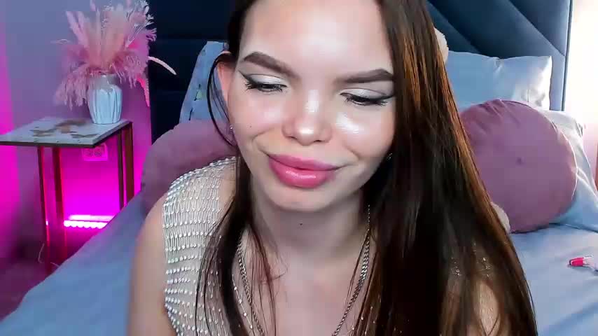 Curvy_Dynamite_ Live Sex December 15, 2025