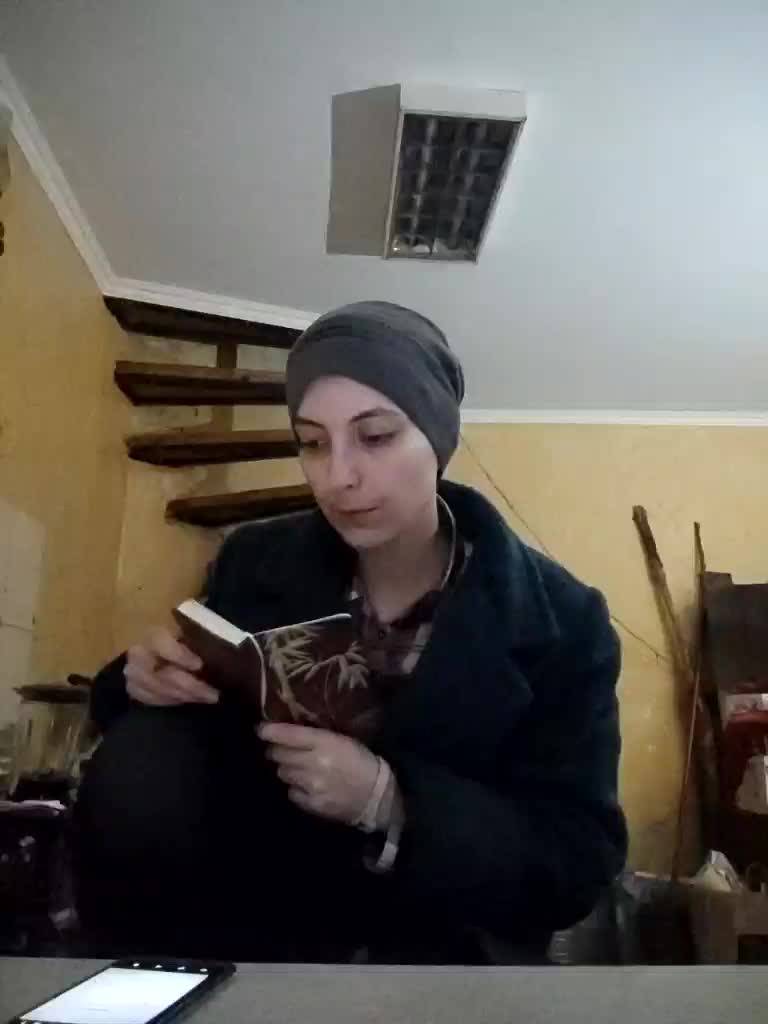 Kira700cams Live Sex December 14, 2025