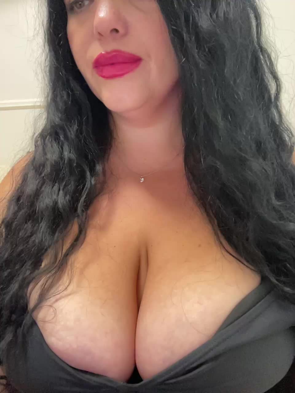 Tvoyaboginya Live Sex December 17, 2025