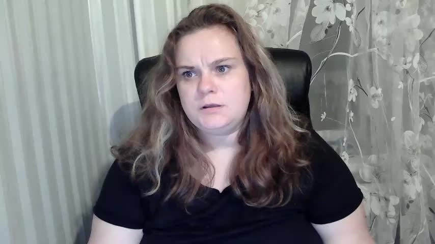 HollyXEva Live Sex December 14, 2025