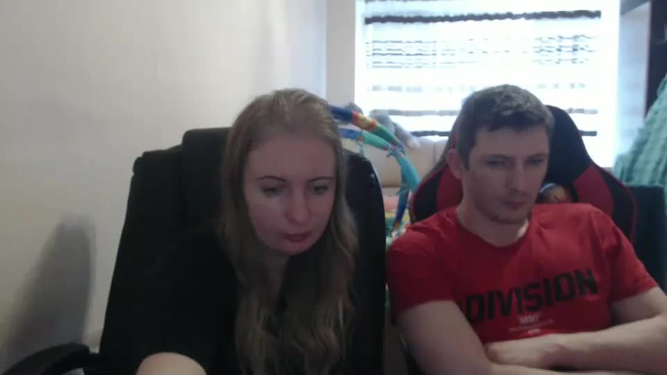 jenisandpeter Live Sex December 19, 2025