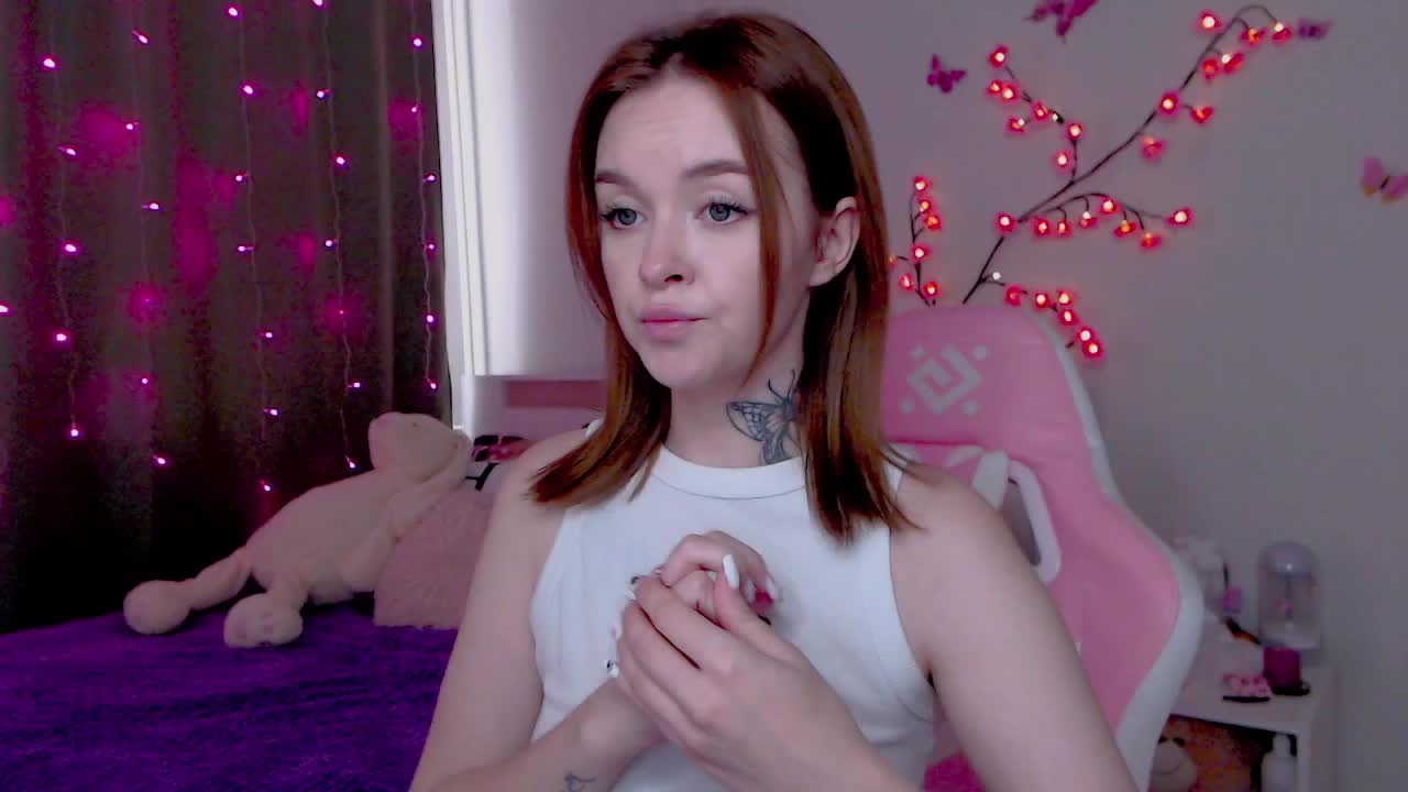 NaughtyMable Live Sex December 14, 2025