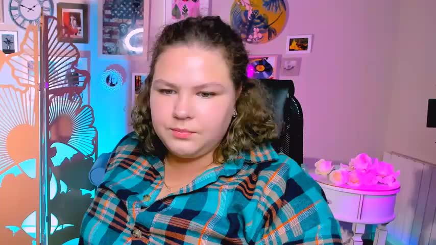 FlorenceAnderson Live Sex December 14, 2025