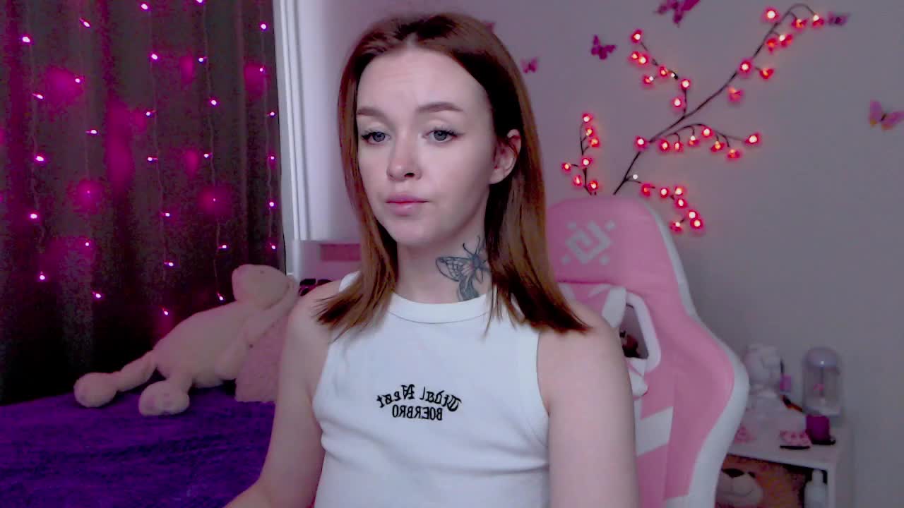 NaughtyMable Live Sex December 14, 2025