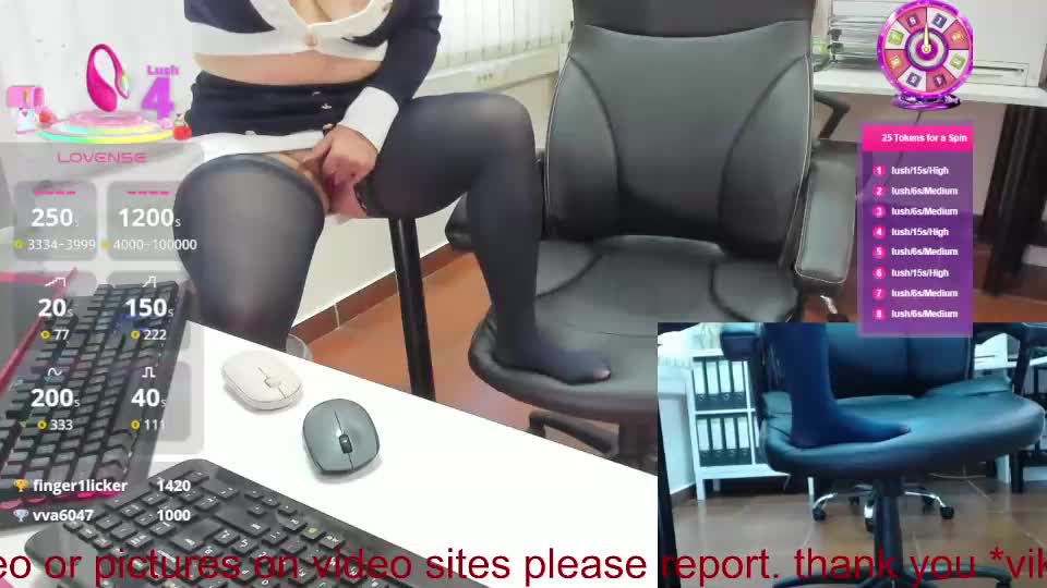 milf_viktoria Live Sex December 17, 2025