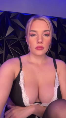 LYALAtop Live Sex December 14, 2025