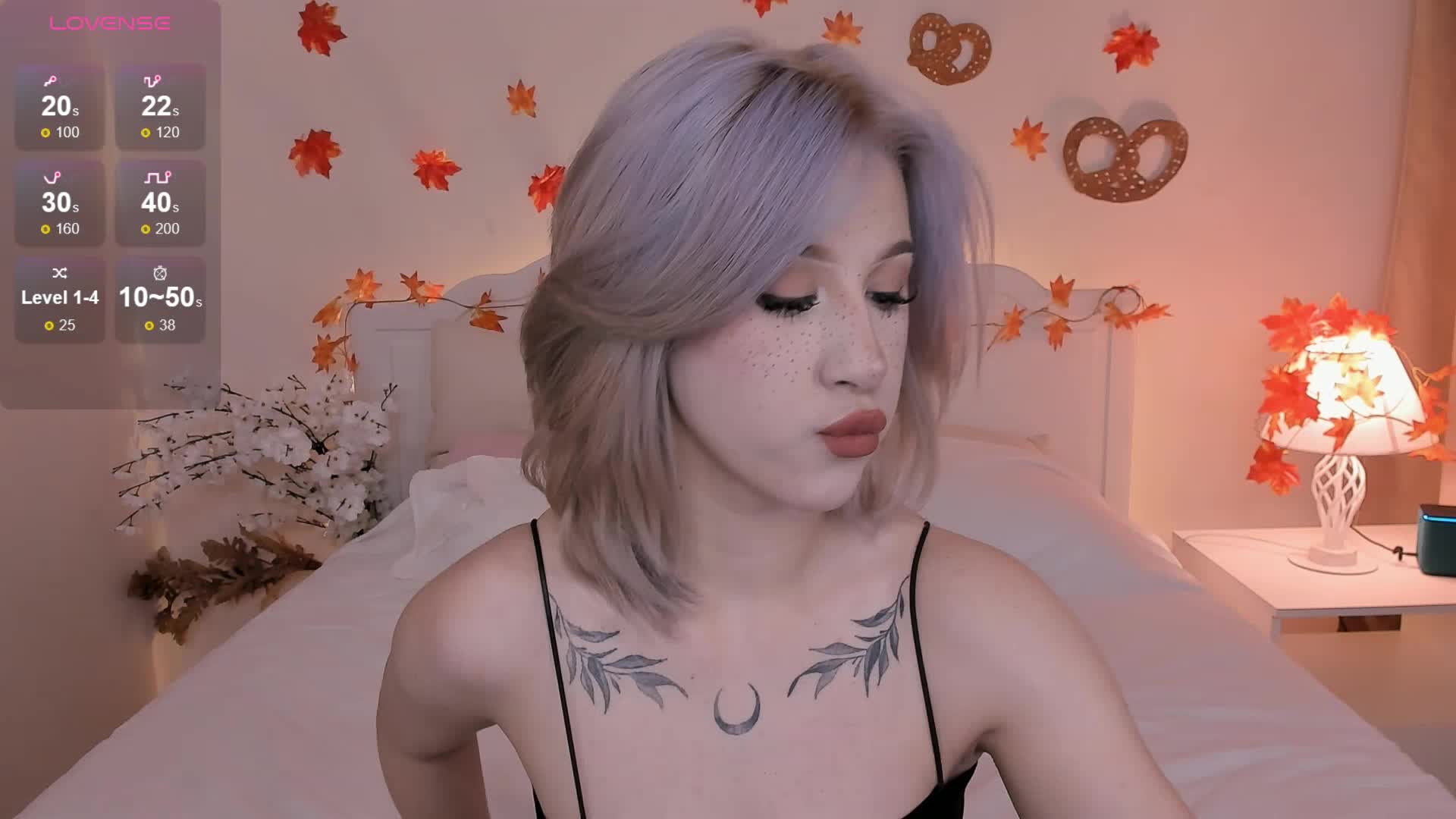 Necucubi Live Sex December 17, 2025