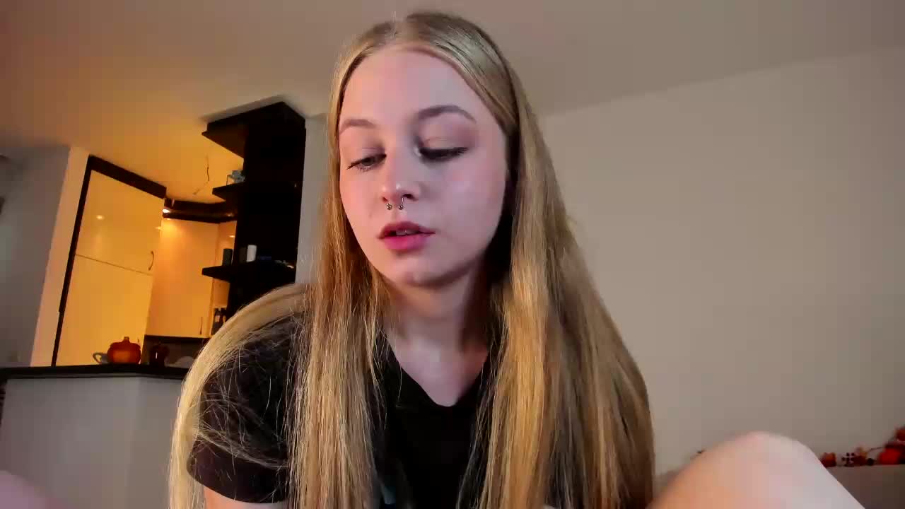 MiaMeowa Live Sex December 14, 2025