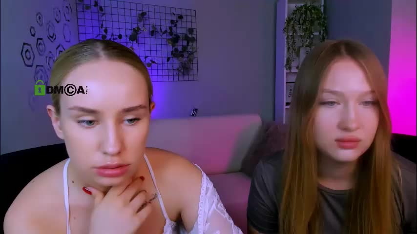 playful_sophie Live Sex December 18, 2025