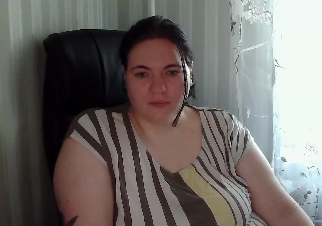 XLisaBlueX Live Sex December 17, 2025