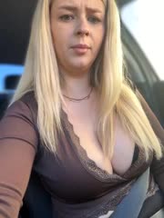 Love_Bri Live Sex December 14, 2025