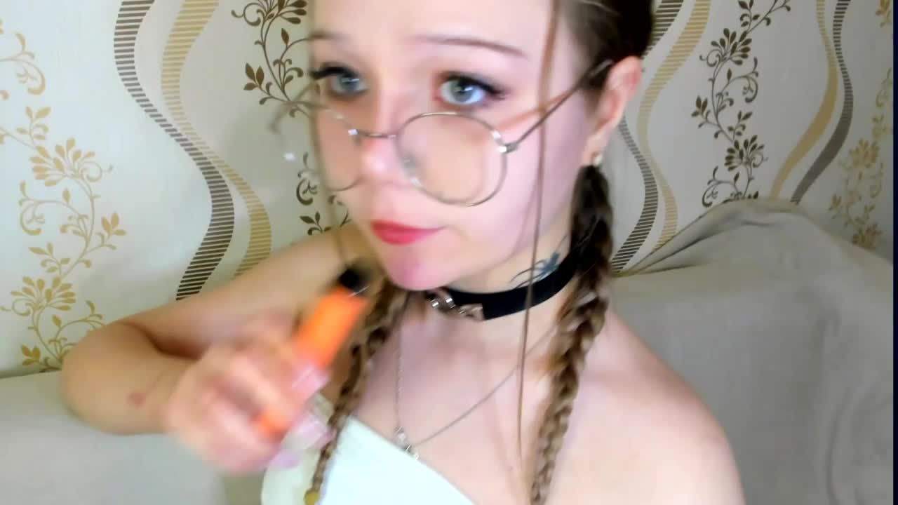 MelMooon Live Sex December 14, 2025