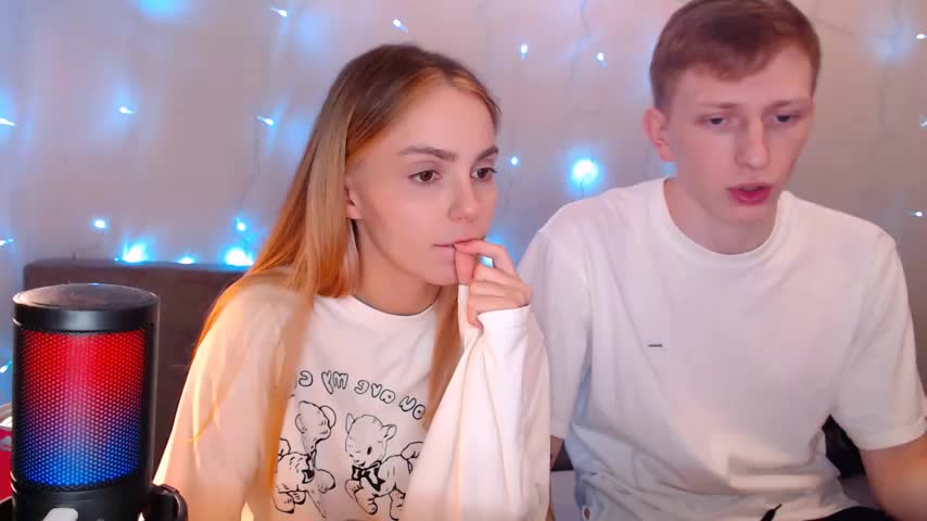 juliaanddima Live Sex December 18, 2025