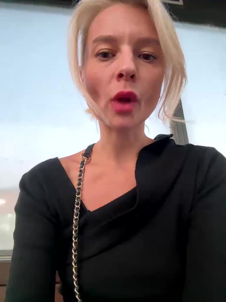 -Molly- Live Sex December 19, 2025