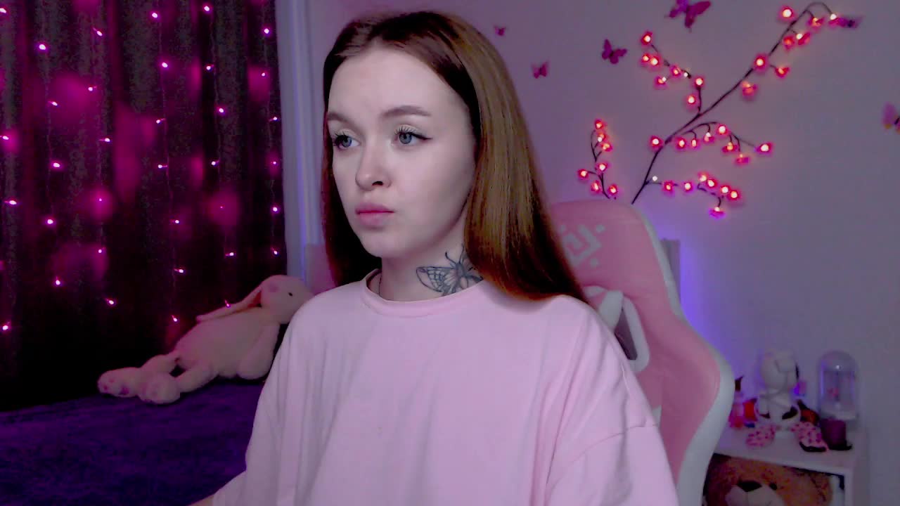 NaughtyMable Live Sex December 14, 2025