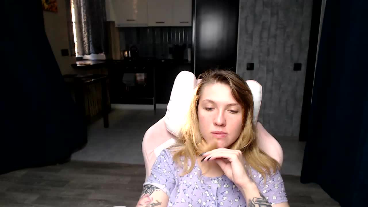 Regimasmile Live Sex December 15, 2025