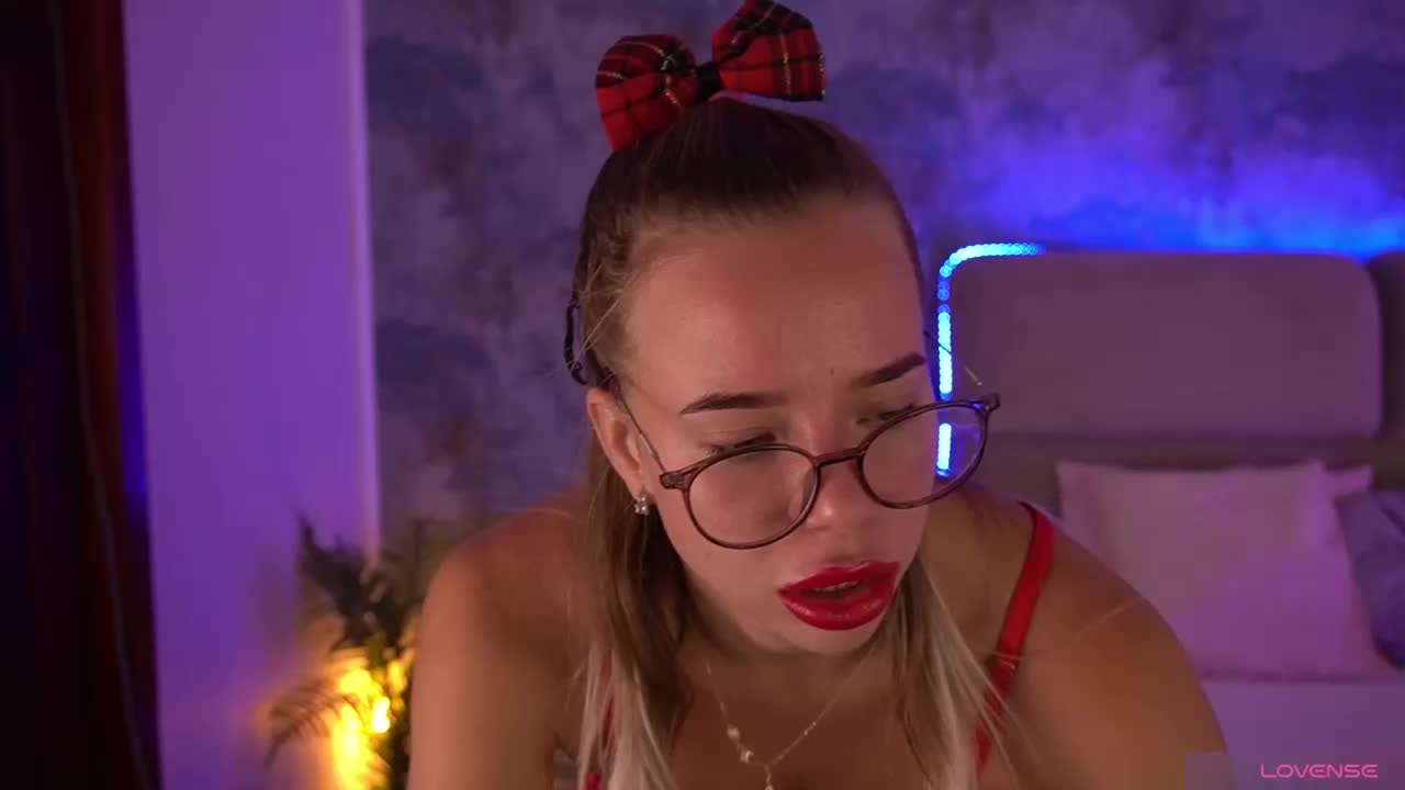 SexyIrinka Live Sex December 18, 2025