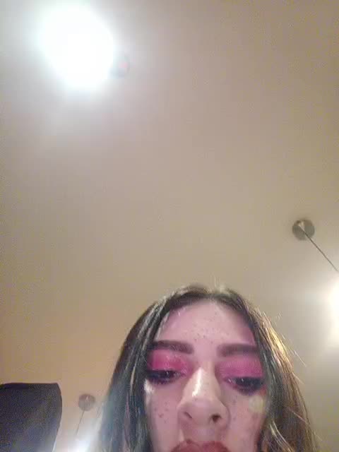 Jeanneen Live Sex December 17, 2025