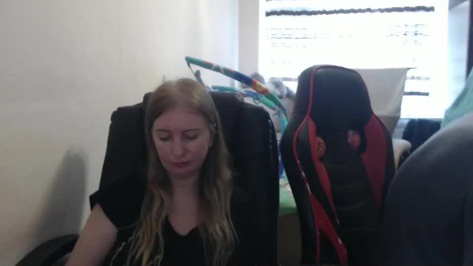 jenisandpeter Live Sex December 19, 2025