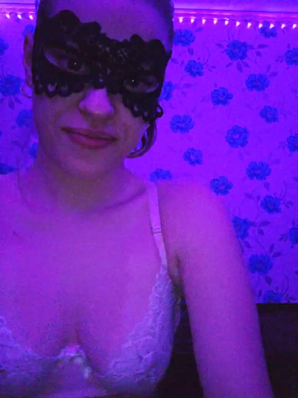 MsEva927 Live Sex December 17, 2025