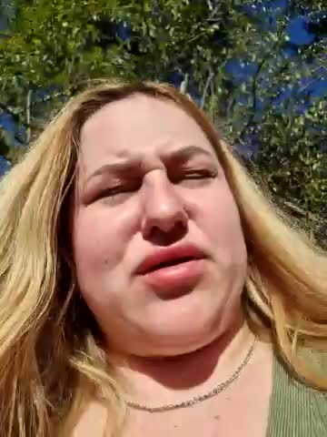 LianaJu Live Sex December 13, 2025