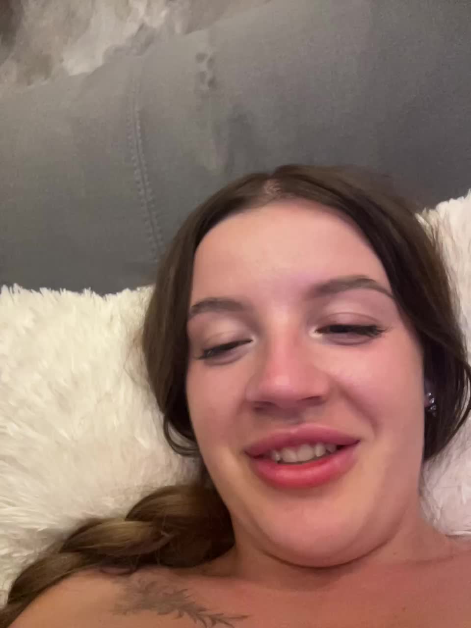 Rosalinelov Live Sex December 18, 2025