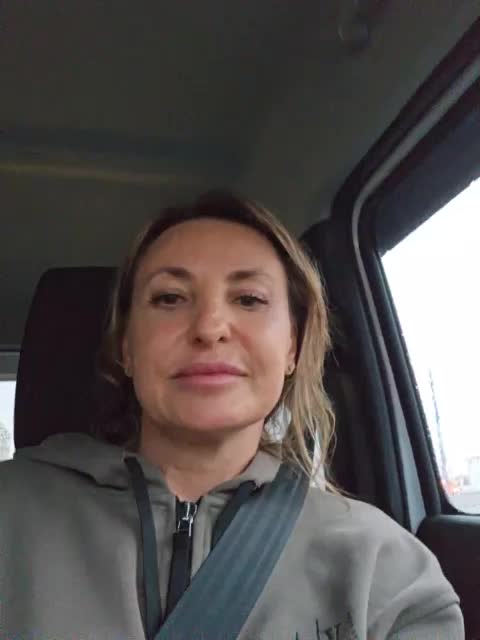 EditaMilf Live Sex December 17, 2025