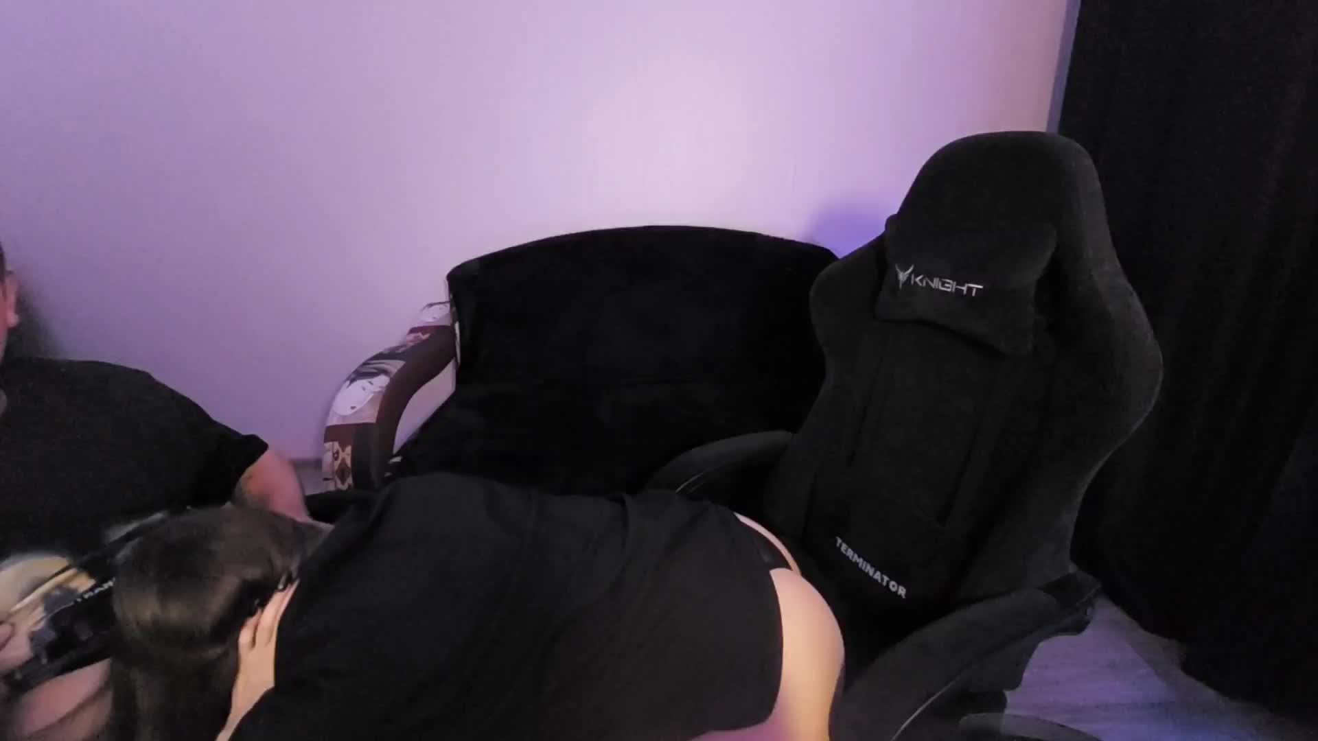 LovelyNelly Live Sex December 12, 2025