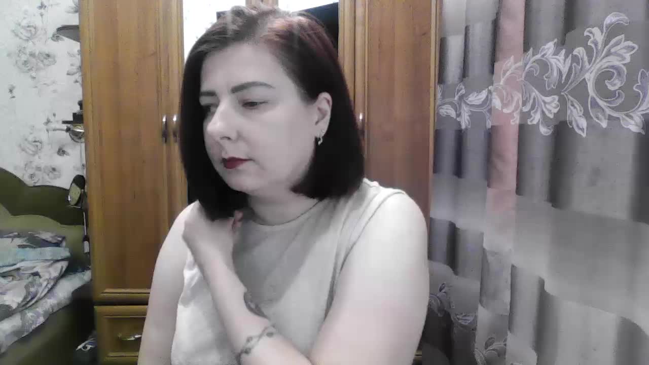 SophieNightAh Live Sex December 18, 2025