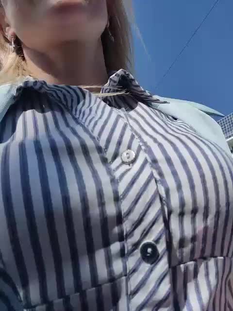 --Kris-- Live Sex December 17, 2025