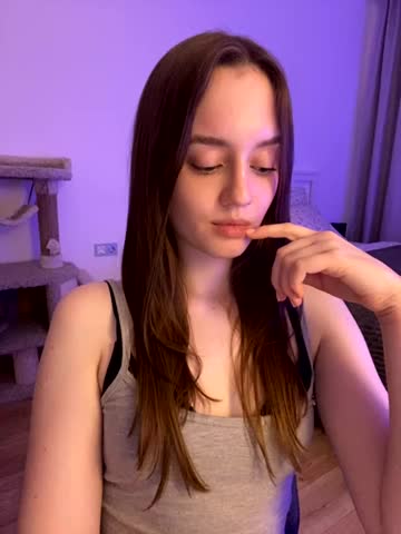 malyshhka Live Sex December 17, 2025