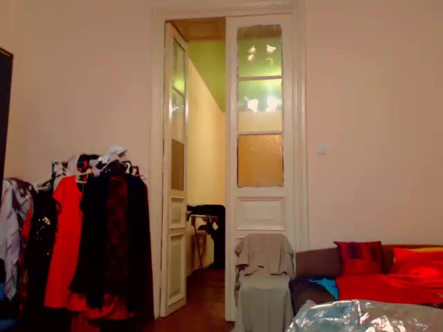 Olvia7985 Live Sex December 18, 2025