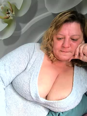 jusichka Live Sex December 17, 2025