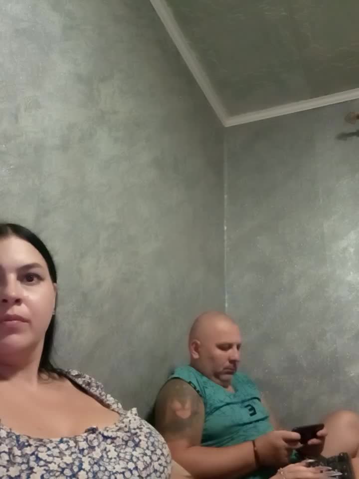 Greta_Tamar Live Sex December 17, 2025