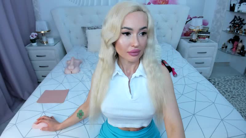 HottieSweetBritney Live Sex December 19, 2025