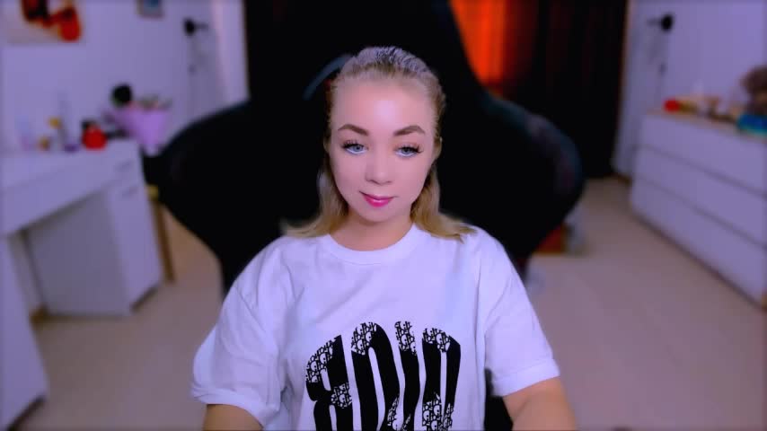 littleSiyfairy Live Sex December 13, 2025