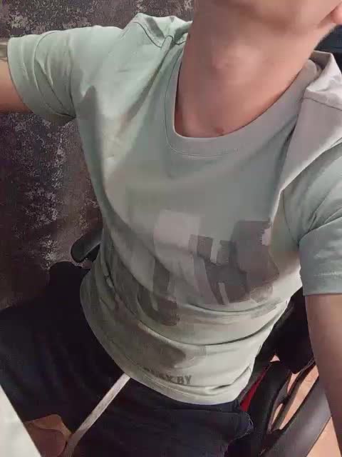 Niki233221 Live Sex December 14, 2025