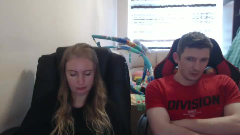 jenisandpeter Live Sex December 19, 2025